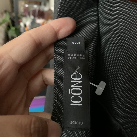 Simons NWT Greyish black sleeveless dress - Picture 3 of 6